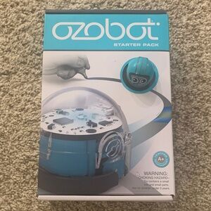 Ozobot Starter Pack with Blue Robot